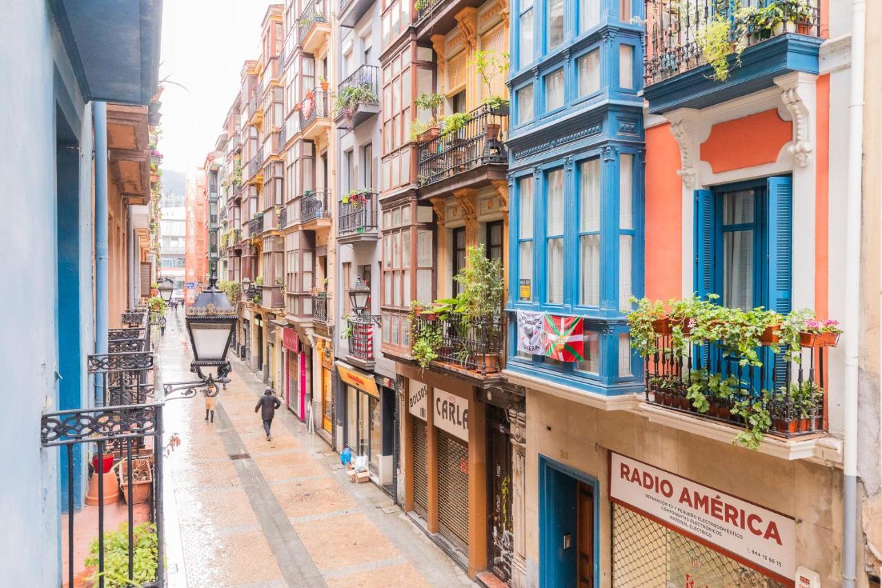 Beautiful Old Town By Next Stop Bilbao Exterior photo